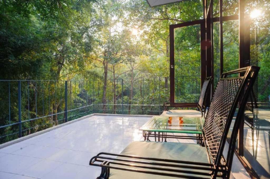 Villa Moreeda Ban Thung Faek Luaran gambar